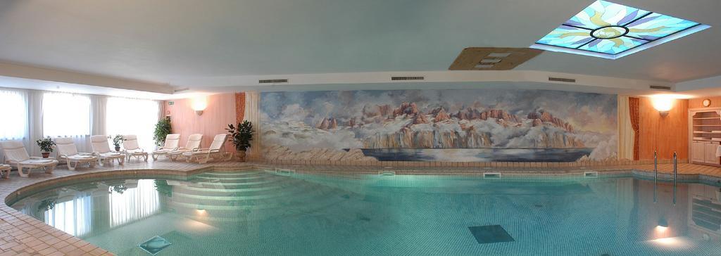 Hotel Grifone Arabba Esterno foto